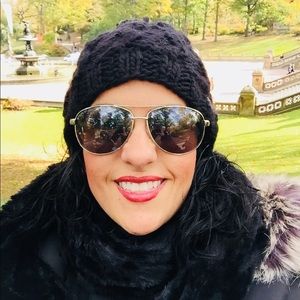 Meet your Posher, Linda